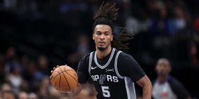 Nba: show di Castle nella vittoria degli Spurs, LeBron James trascina i Lakers