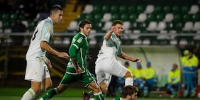 Serie B, il Frosinone ne fa tre all'Avellino. La Juve Stabia vince in rimonta a Empoli Serie B, il Frosinone ne fa tre all'Avellino. La Juve Stabia vince in rimonta a Empoli