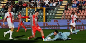 Il Genoa sbatte sul muro della Cremonese, De Rossi a +3 sulla zona retrocessione