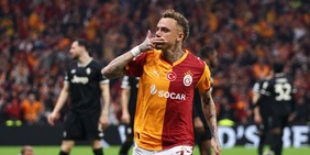 Una doppietta di Lang schianta la Juve: cinquina del Galatasaray, quanti errori dei bianconeri