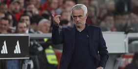 Mourinho a Madrid per Real-Benfica: la decisione