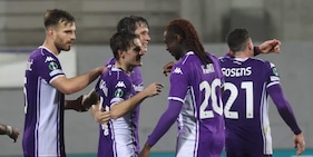 Conference League, Fiorentina agli ottavi con il brivido: Fagioli e Kean salvano Vanoli ai supplementari