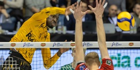 Supercoppa: Verona raggiunge Perugia in finale