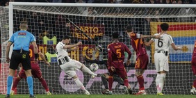 Gatti acciuffa la Roma al 93': Gasperini avanti 3-1, poi la rimonta finale che tiene Spalletti ancora in corsa per la Champions