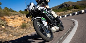 Prova Kawasaki KLE500 2026: il ritorno del mito!