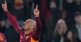 Malen e l’impressionante dato che esalta i tifosi della Roma: in Europa solo un giocatore ha segnato di più!