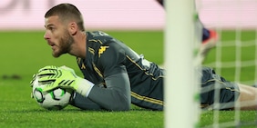 Fiorentina, De Gea nel mirino dei tifosi sui social: critiche durissime, possibile addio a fine stagione