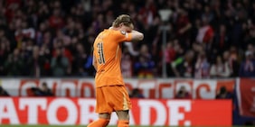 La vera storia di Antonin Kinsky, il portiere da incubo del Tottenham: dai problemi di crescita al rapporto con padre e sorella