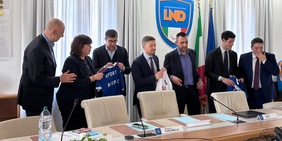 Una squadra non lascia indietro nessuno