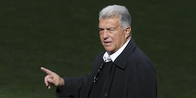 Barcellona eliminato dalla Champions, polemiche infinite per Laporta: "Vergogna, inaccettabile. A Fermín gli hanno spaccato la faccia!"