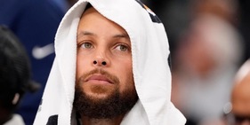 Nba, Phoenix e Orlando si prendono gli ultimi posti disponibili per i playoff: Curry è fuori