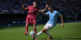 Roma-Lazio e la corsa Champions domenica alle 12.30, è ufficiale: tutti gli orari della penultima giornata di Serie A