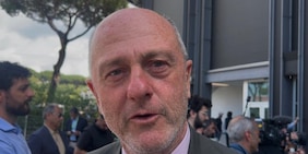 Binaghi sul caos Roma-Lazio: "Chiedete alla gente, dobbiamo spostarci noi o il calcio?"