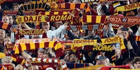 I tifosi della Roma sognano in grande: "Vogliamo Mourinho in Champions"