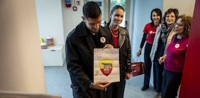 Pellegrini, la sua famiglia e l'iniziativa con Save The Children