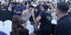 Alcaraz si dà al padel per recuperare dall'infortunio al polso: ecco perché ha chiesto dei consigli preziosi a un campione...