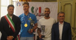 A Simone Deromedis il Cristallo d'Oro