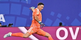 La Juve non molla Dibu Martinez, ma l'Aston Villa non abbassa il prezzo