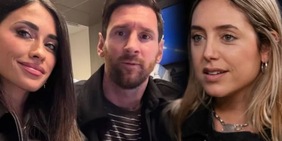 Perché tutti parlano del bacio di Messi alla giornalista, il gossip che travolge la moglie