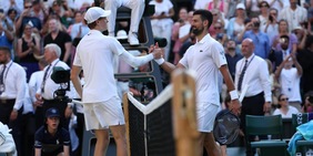 Sinner-Djokovic, semifinale Wimbledon: orario, quando si gioca e dove vederla in tv
