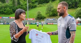 A De Rossi il premio “Costruiamo Gentilezza nello Sport”