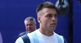Lautaro Martinez non gioca neanche un minuto in finale, bufera social: "Ma perché?"