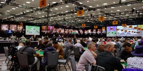 WSOP 2026, i numeri di un'edizione record. Ma il Main Event rallenta