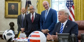 Disfatta Infantino, umiliante dietrofront. L’amico di Trump  ritira il folle progetto follia di vendere il Mondiale ai privati