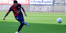 Coppa Italia, Cagliari-Arezzo 1-0: decide un rigore di Deiola