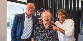 Lino Banfi: "Io, Oronzo Canà, la passione per Malen e il pianto  davanti alla villetta di Un medico in famiglia"