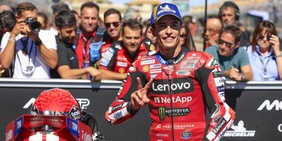 MotoGp Aragon: Marc Marquez vince la Sprint davanti al fratello Alex. Terzo Bezzecchi
