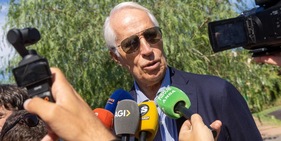 Malagò carica l'Italia a Coverciano: "Ho messo una pressione allegra, siamo tutti sulla stessa barca"