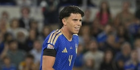 Il ct della Svizzera U21 attacca Romano: "Con l'Italia potrebbe giocare una partita e poi per 5 anni..."