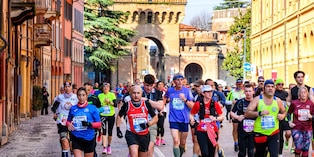 Termal Bologna Marathon, svelate le T-shirt Joma