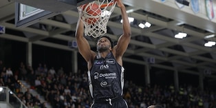 Eurocup, colpo esterno di Trento: Ulm ko. Venezia travolta dall'Hapoel