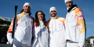 Da Polonara a Tamberi e Paltrinieri: quante emozioni allo stadio dei Marmi per la cerimonia della fiamma olimpica