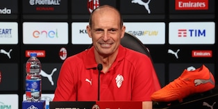 Milan, Allegri lascia a casa Leao: “Non è al meglio, i giocatori part-time non vanno bene”