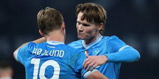 Lo strano caso del Napoli: tanti marcatori e pochi gol. Solo due giocatori in doppia cifra