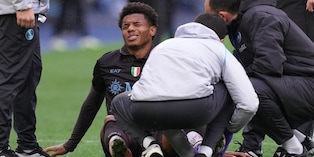 Neres si ferma e il Napoli trema in vista dell’Inter: oggi gli esami