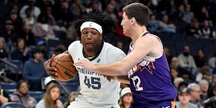 Nba, San Antonio travolge i Lakers, Boston cade in casa contro Denver