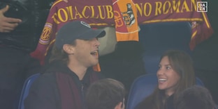 Ovazione per Bove all'Olimpico prima di Roma-Sassuolo