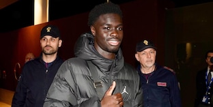 Roma, Robinio Vaz è atterrato a Ciampino: ora le visite mediche. Malen è a un passo