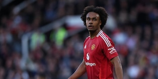 Zirkzee neanche in panchina nel derby di Manchester: un altro indizio di mercato per la Roma