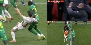 FOTO Clamoroso in Coppa d'Africa: rigore per il Marocco, il Senegal torna negli spogliatoi! Caos totale in campo