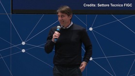 Conte e la panchina d'oro: "Premio speciale, condivido con la mia squadra"