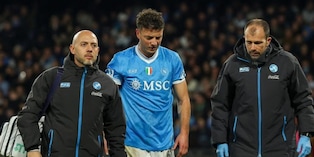 Rrahmani, aggiornamento sull’infortunio: quanto starà fuori, il Napoli perde il leader della difesa