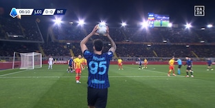 Bastoni sommerso dai fischi durante Lecce-Inter, Chivu lo carica così: "Ale, ascoltami..."