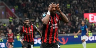 Milan-Inter rivivi la diretta Serie A: Allegri vince il derby contro Chivu