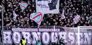 La bizzarra protesta dei tifosi in Bundesliga: "Niente birra e wurstel allo stadio". Ecco perché