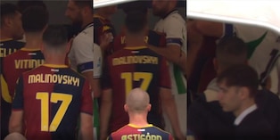 Rissa tra Berardi e Ellertsson nel tunnel, Sassuolo e Genoa rientrano in dieci: cosa è successo